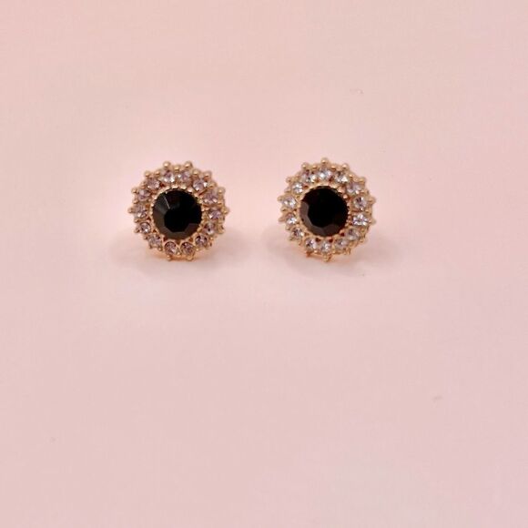 5 for $25 BLACK RHINESTONE TINY STUDS - Picture 1 of 4